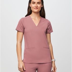 Figs Mauve Casma 3 pocket Scrub Top
